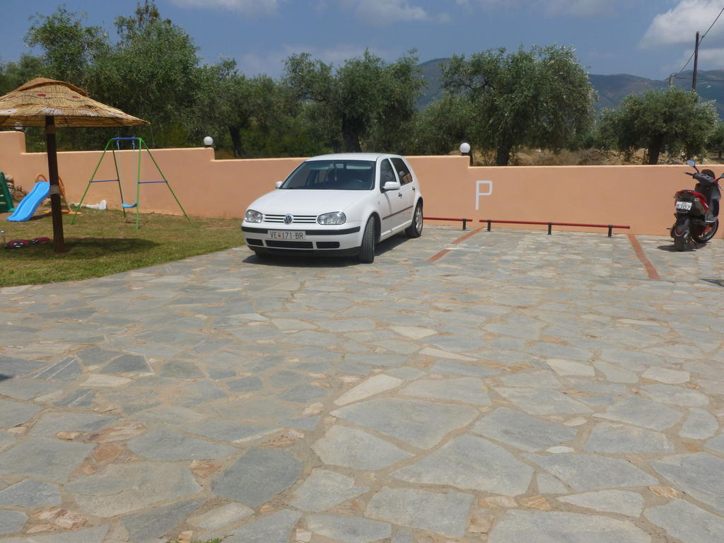 Villa Platanos Лименария Екстериор снимка
